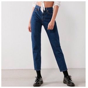 LEVIS Wedgie Darkwash Tapered Jeans